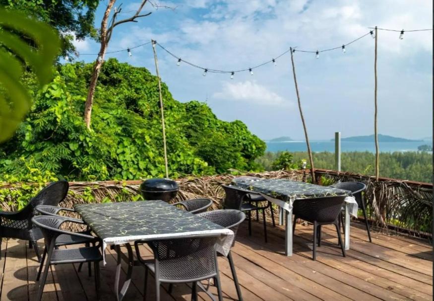 Auguste Holiday Residence Anse Etoile Exterior foto