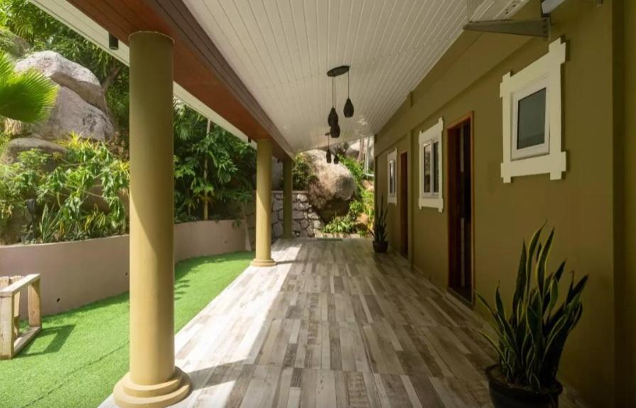 Auguste Holiday Residence Anse Etoile Exterior foto